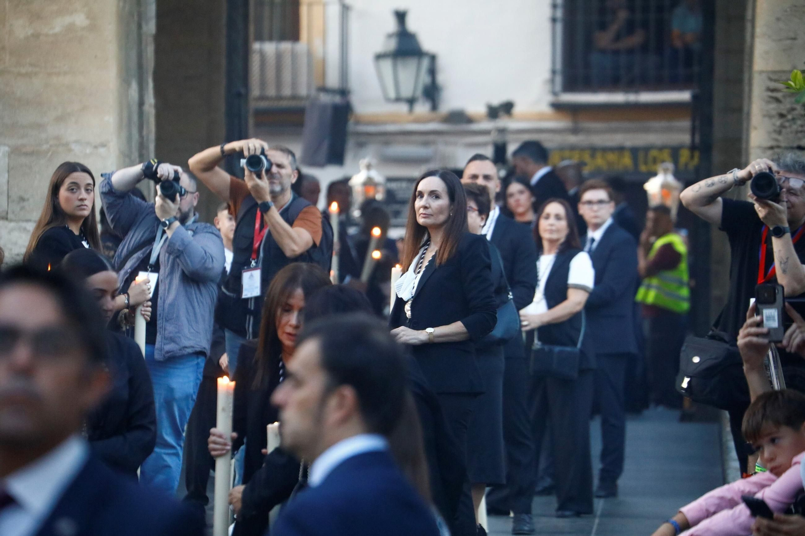 Las mejores fotos de los traslados de regreso de las hermandades tras el Magno Vía Crucis de Córdoba