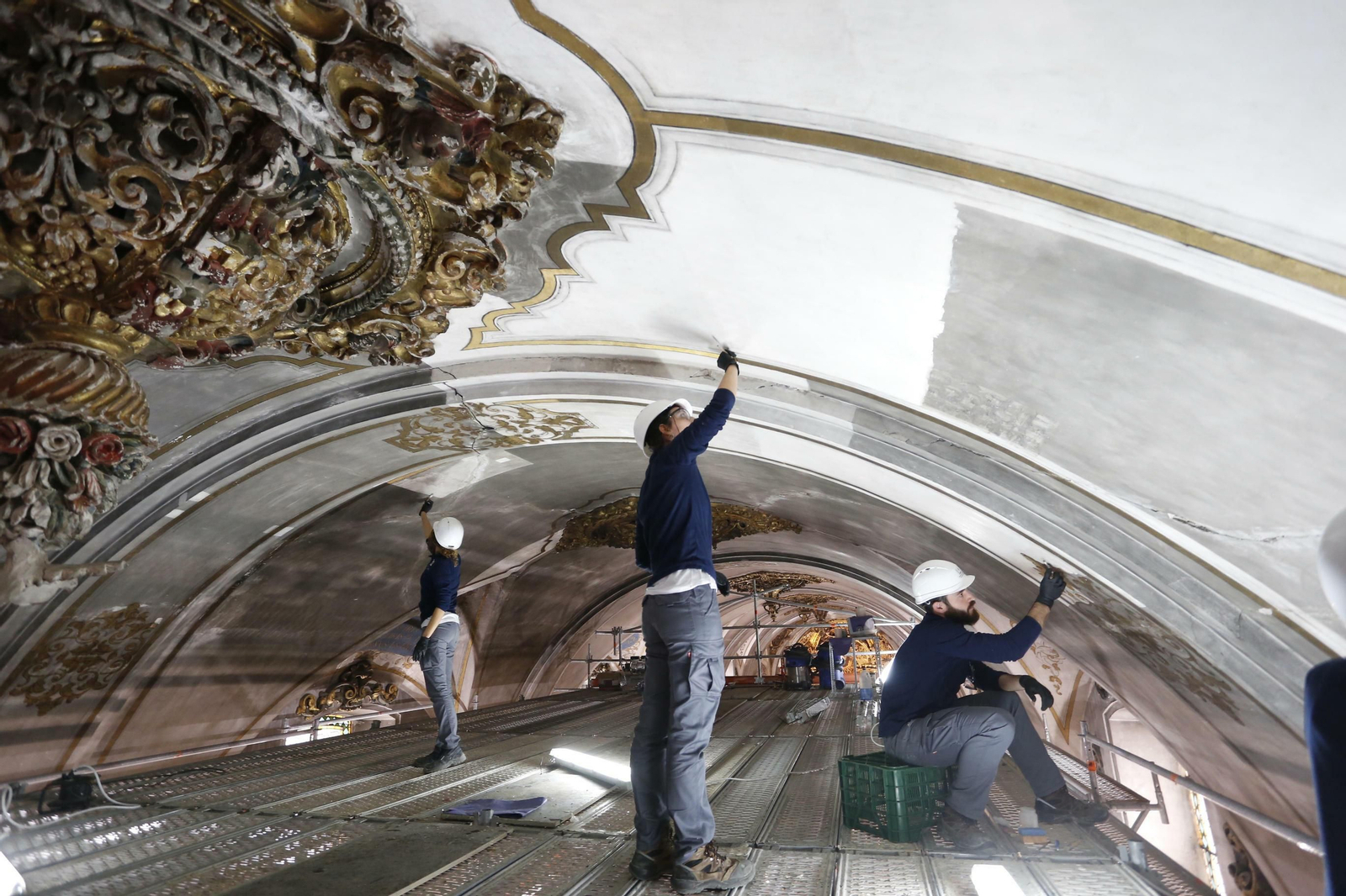 La restauración del coro alto de la parroquia de la Magdalena