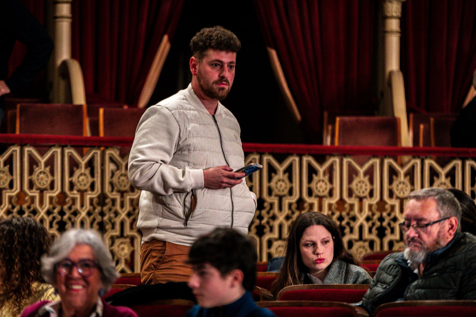 Búscate entre las mejores imágenes de la segunda sesión de cuartos de final del COAC 2026