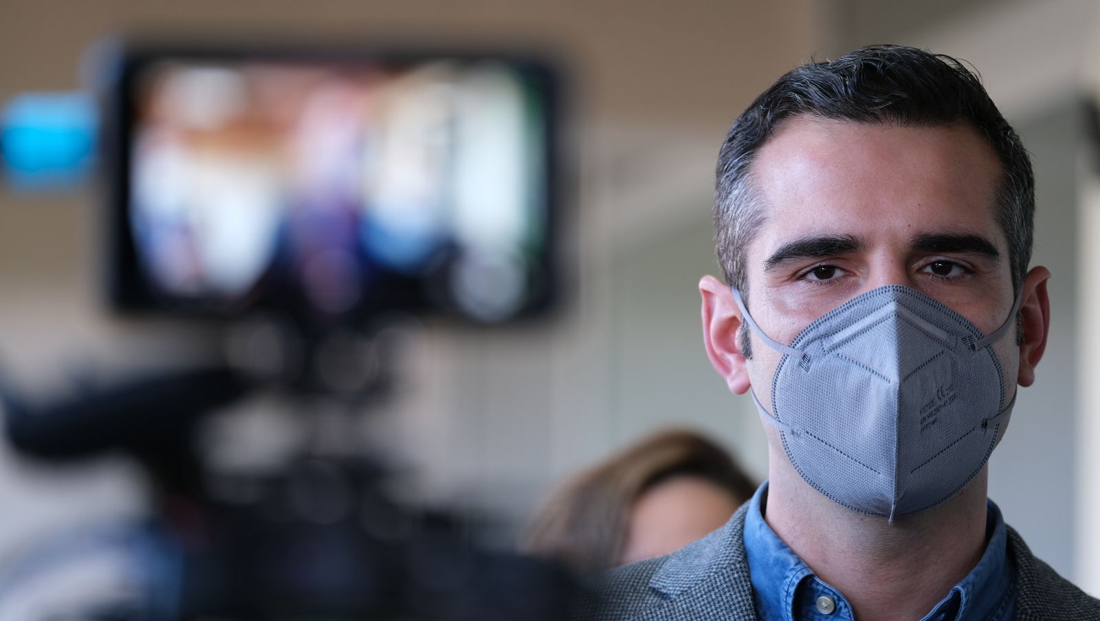 Fotogalería vacunación COVID-19 en el Palacio de los Juegos Mediterráneos. Almería