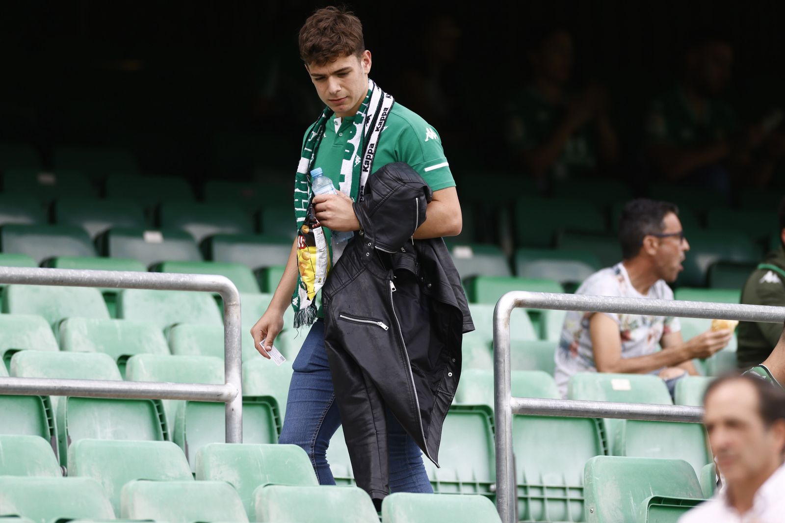 Búscate en las fotos del Betis-Atlético de Madrid