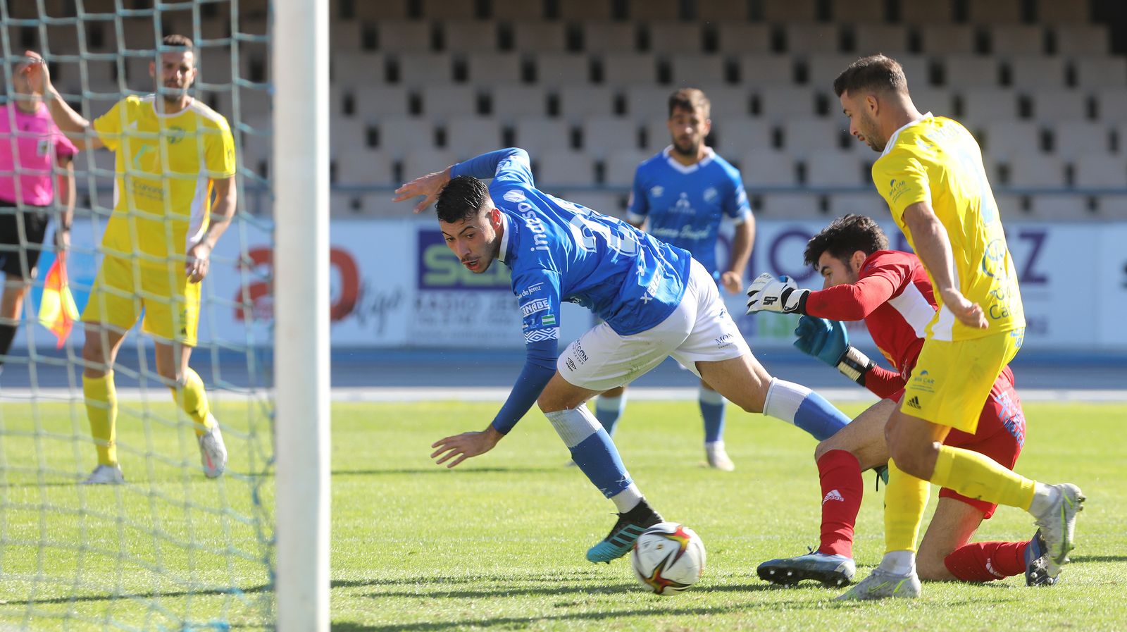 Victoria del Xerez DFC ante la UD San Fernando (1-0)