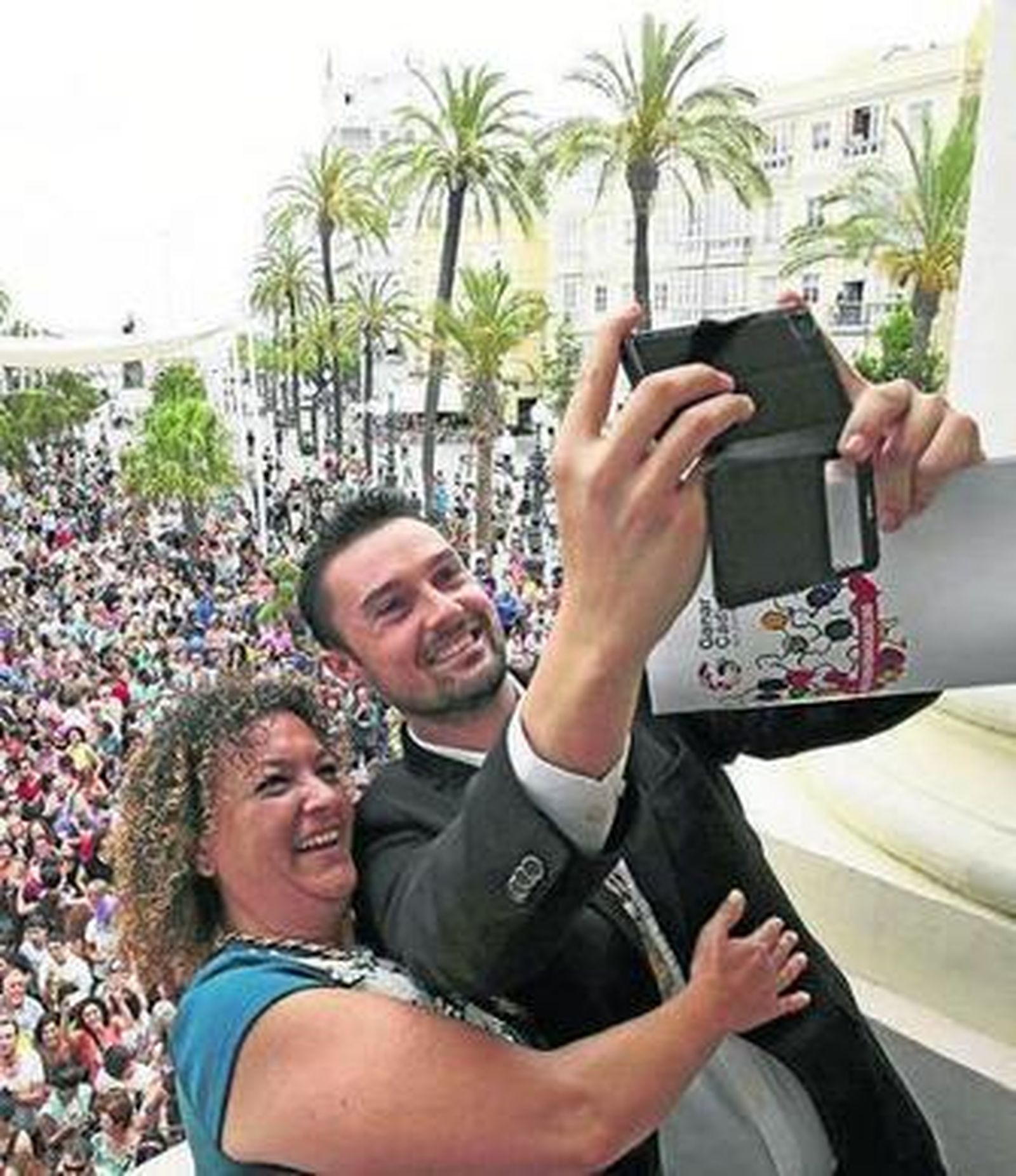 Los ediles de Ganar Cádiz en Común, Eva Tubío y Martín Vila.