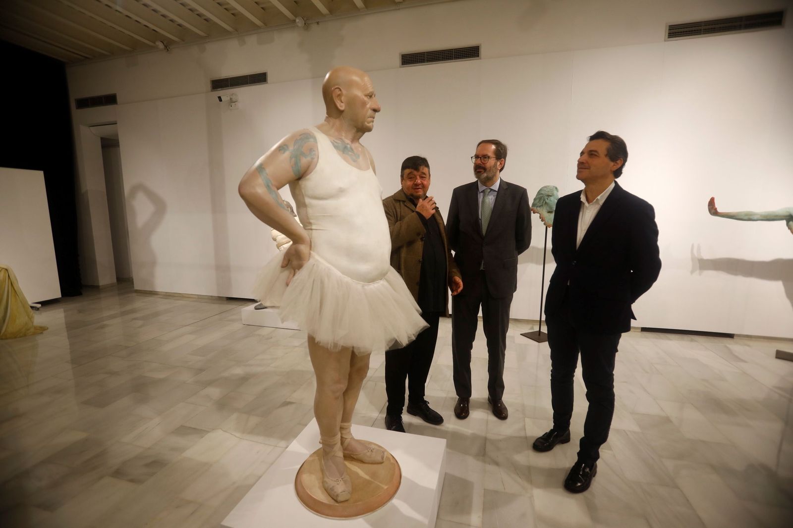 Un paseo en imágenes por la exposición 'Forma y fondo' de Belmonte en Córdoba