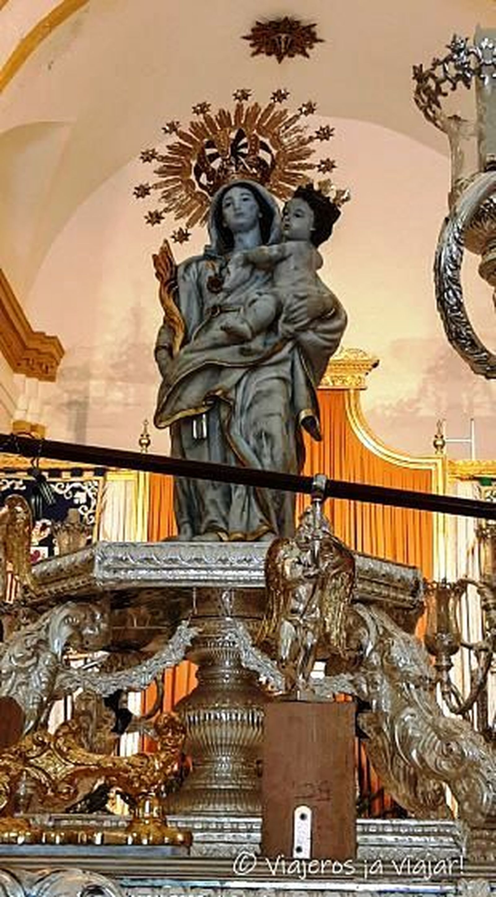 La Palma de Algeciras con el bastón de mando