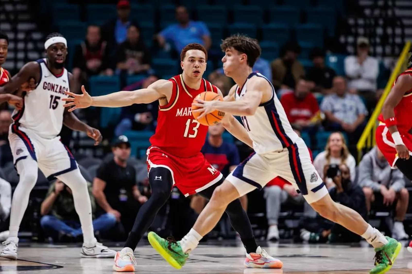 NCAA: Mario Saint-Supéry se impone a Guillermo del Pino