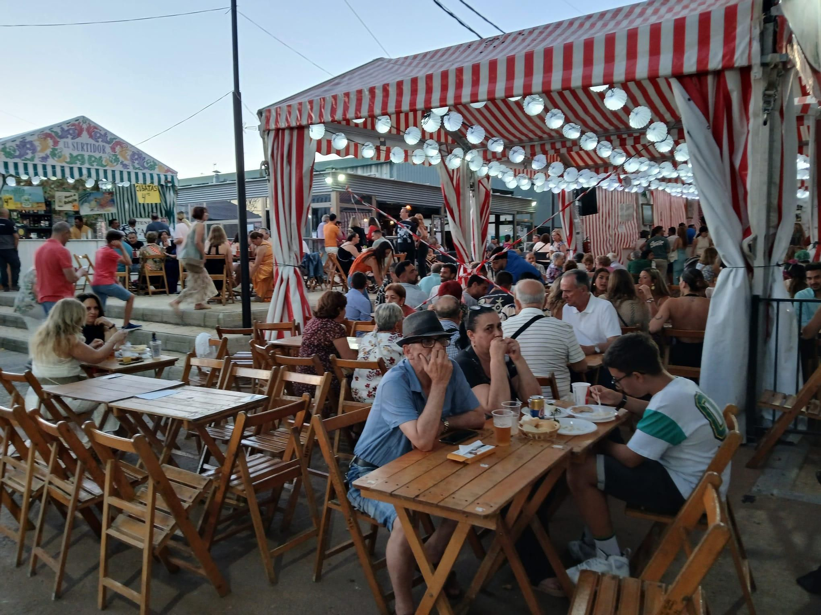 Búscate en las imágenes del sábado de Feria en San Fernando