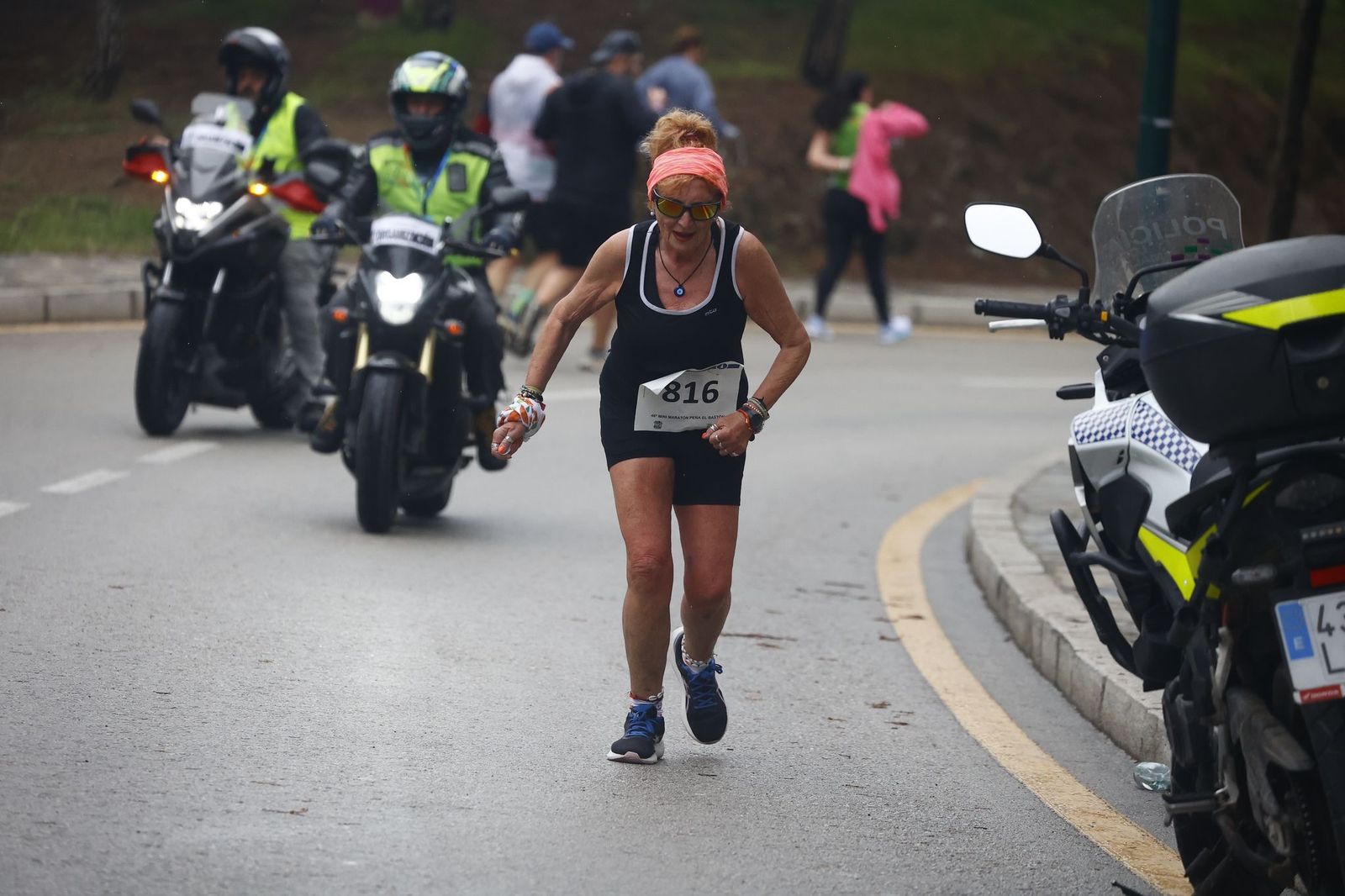La Minimaratón Peña El Bastón, en fotos