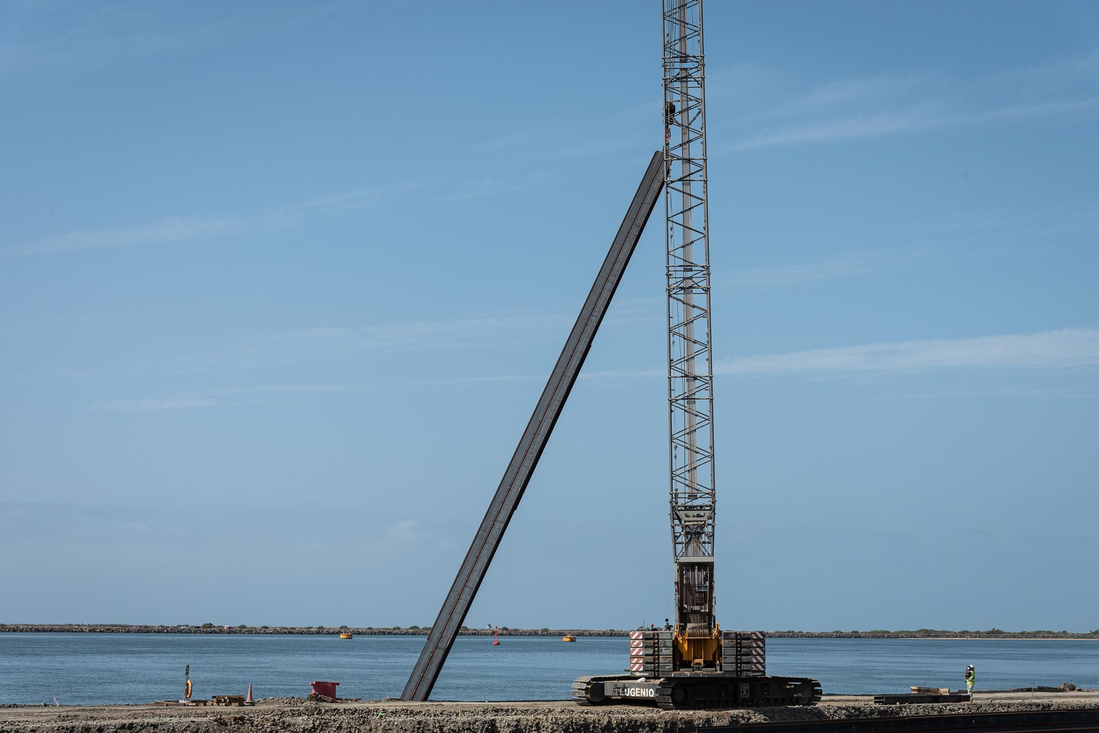 Imágenes de a obra de ampliación del muelle sur del Puerto de Huelva