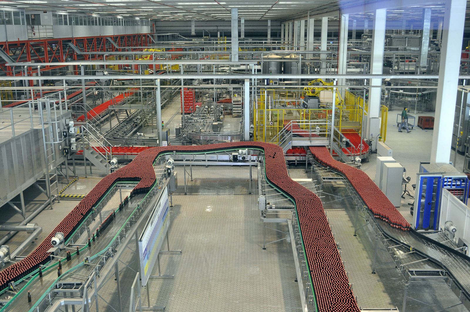 Planta de Heineken en Sevilla, donde se fabrica la marca Cruzcampo