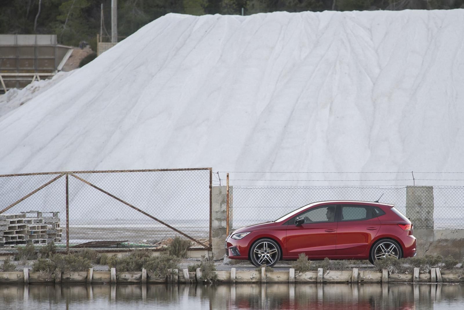 Todas las imágenes del nuevo Seat Ibiza diésel