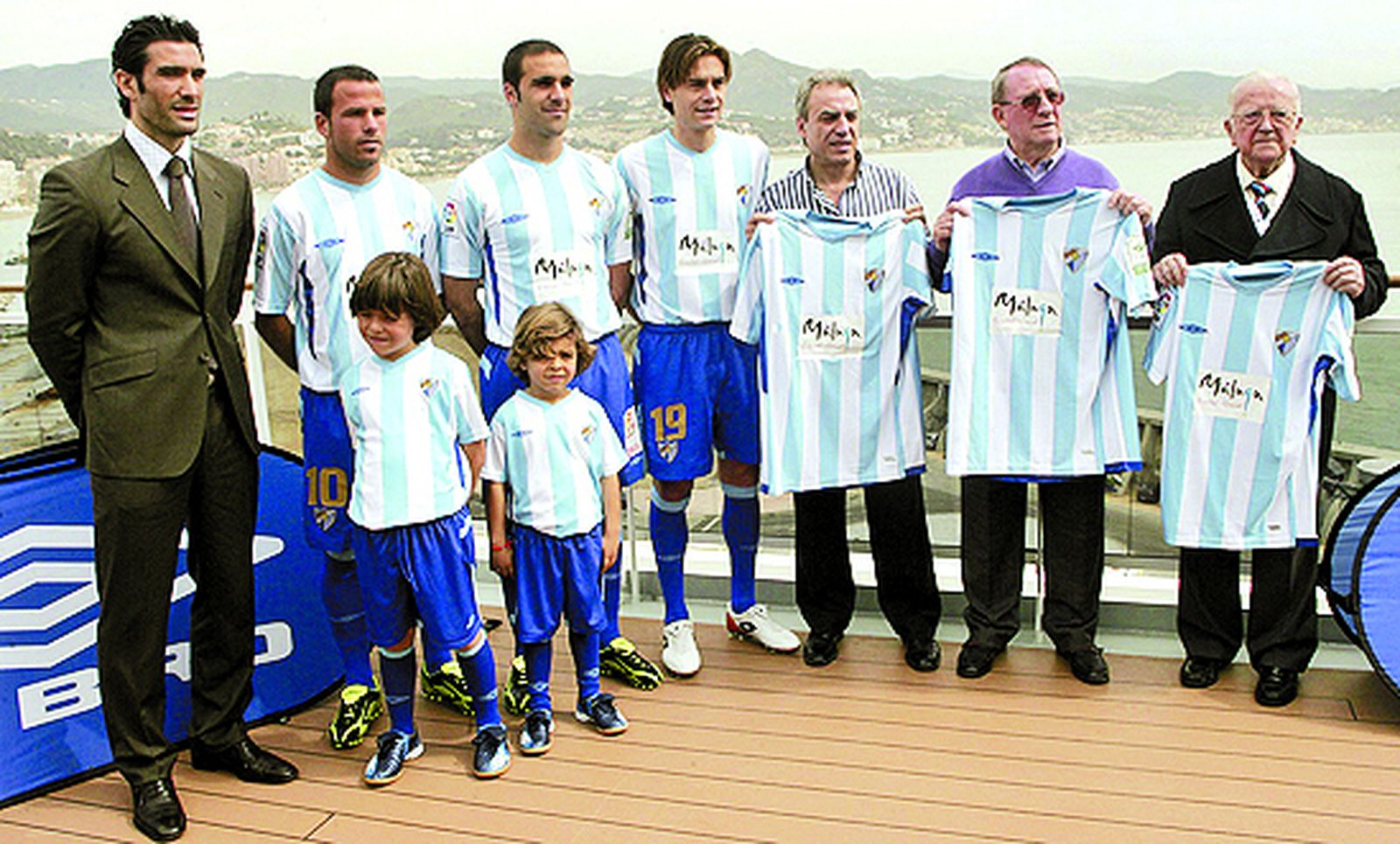 Las camisetas más icónicas del Málaga CF: Champions, Intertoto, UEFA, ascensos