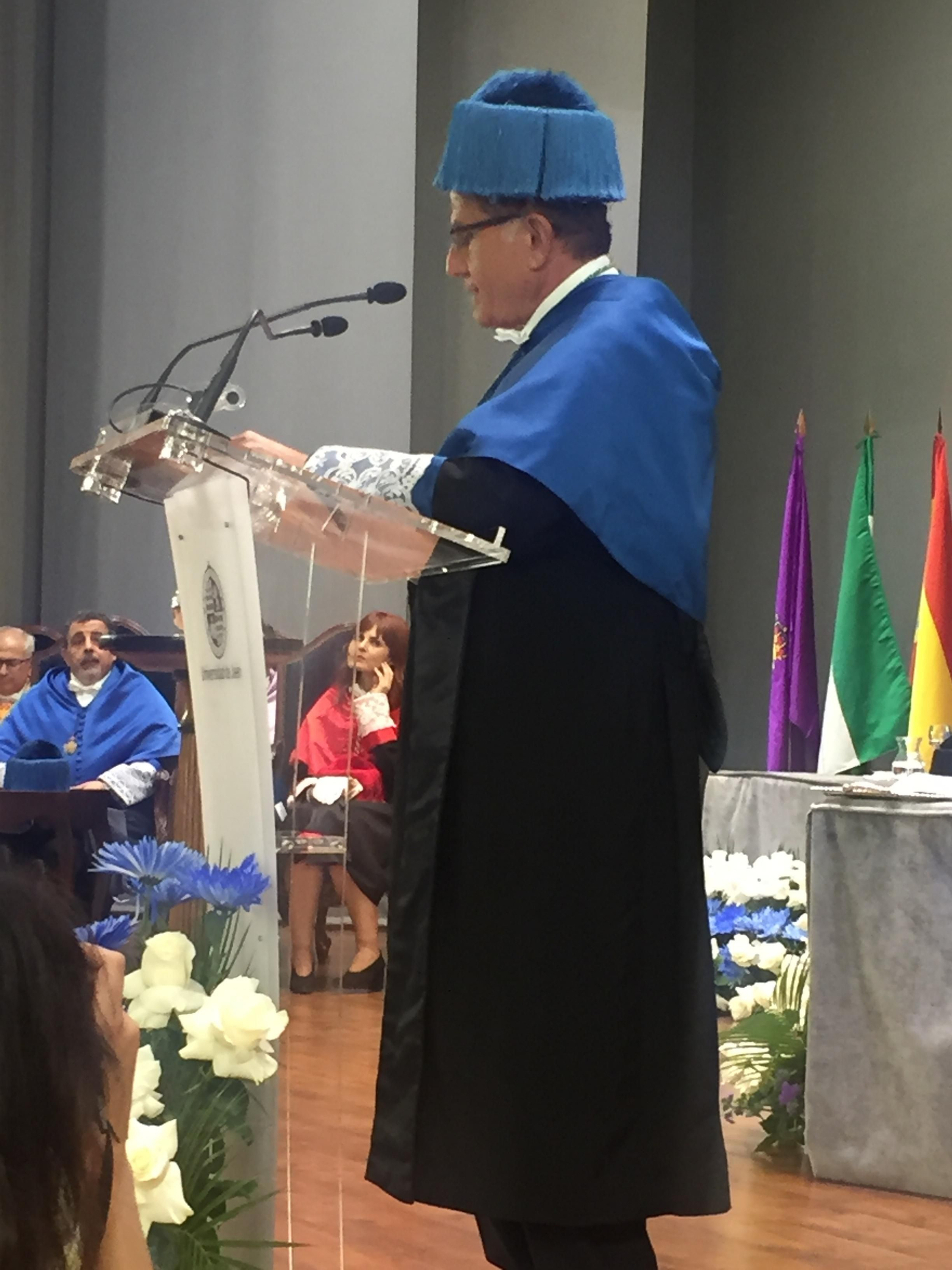 Antonio Pascual, investido doctor honoris causa por la Universidad de Jaén