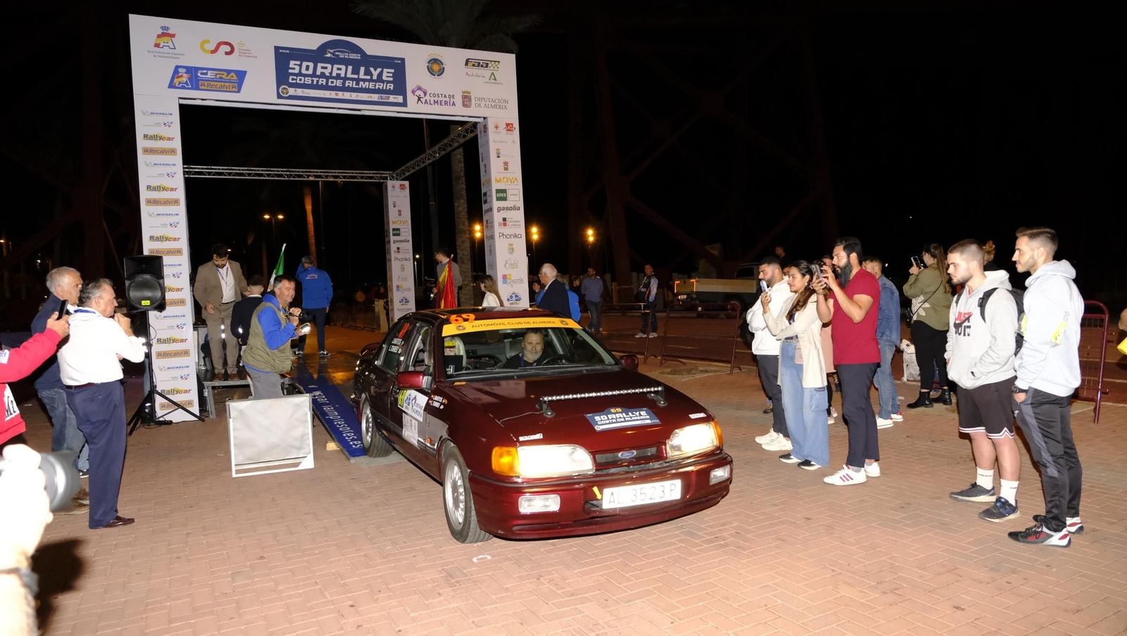 La salida de la 50 edición del Rallye Costa de Almería, en imágenes