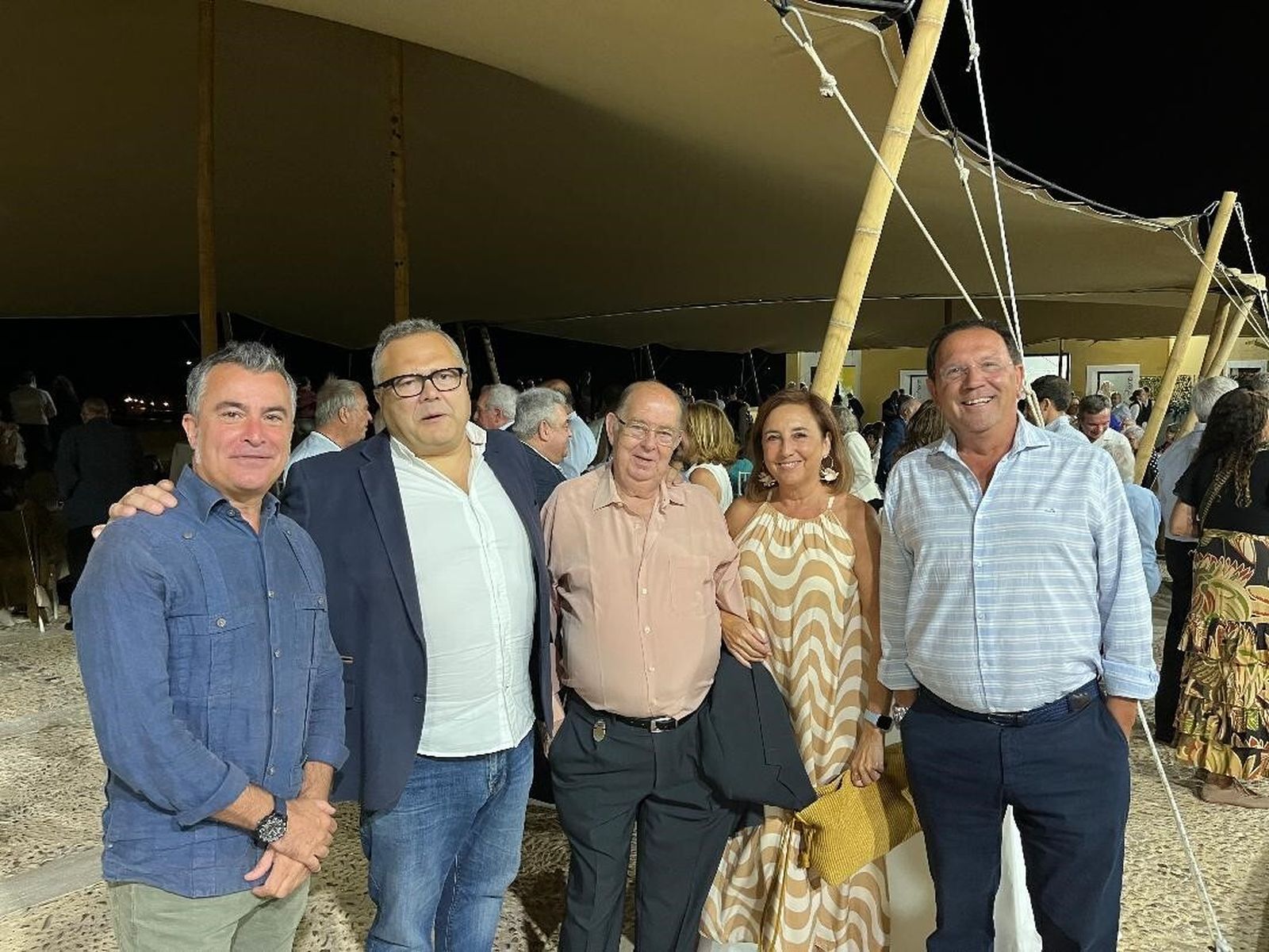 Ángel Núñez, Jesús Díaz, Antonio Núñez, Ana Villagómez  y Luis Núñez.