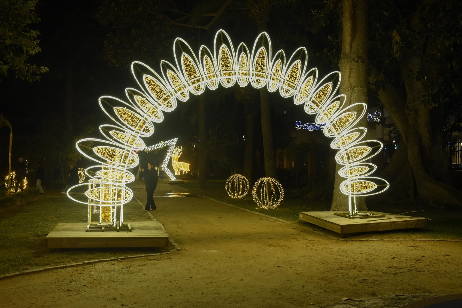 Fotos del poblado navideño de los Jardines Saccone de La Línea