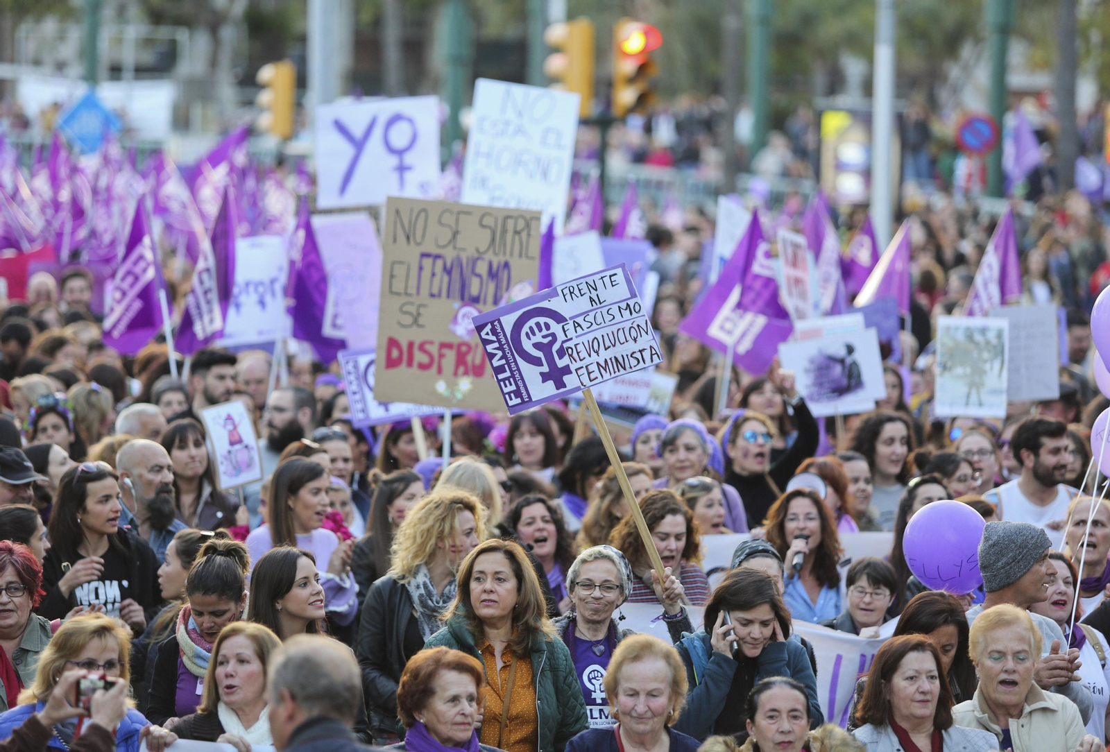 Las imágenes de la manifestación del Día de la Mujer en Málaga