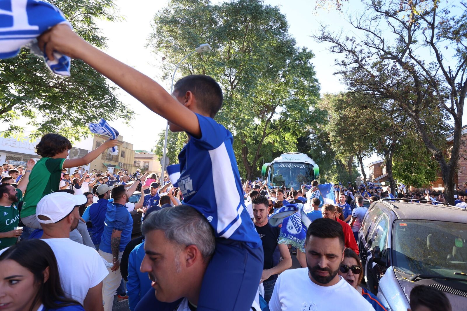 Así ha sido el recibimiento al Xerez CD en los aledaños de Chapín para el derbi