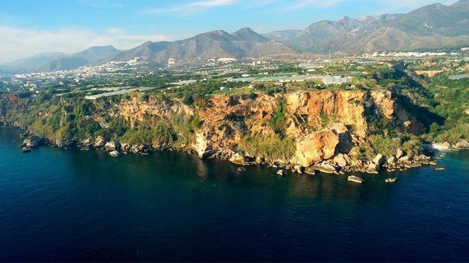 Franja litoral del pago de Las Mercedes en Maro.