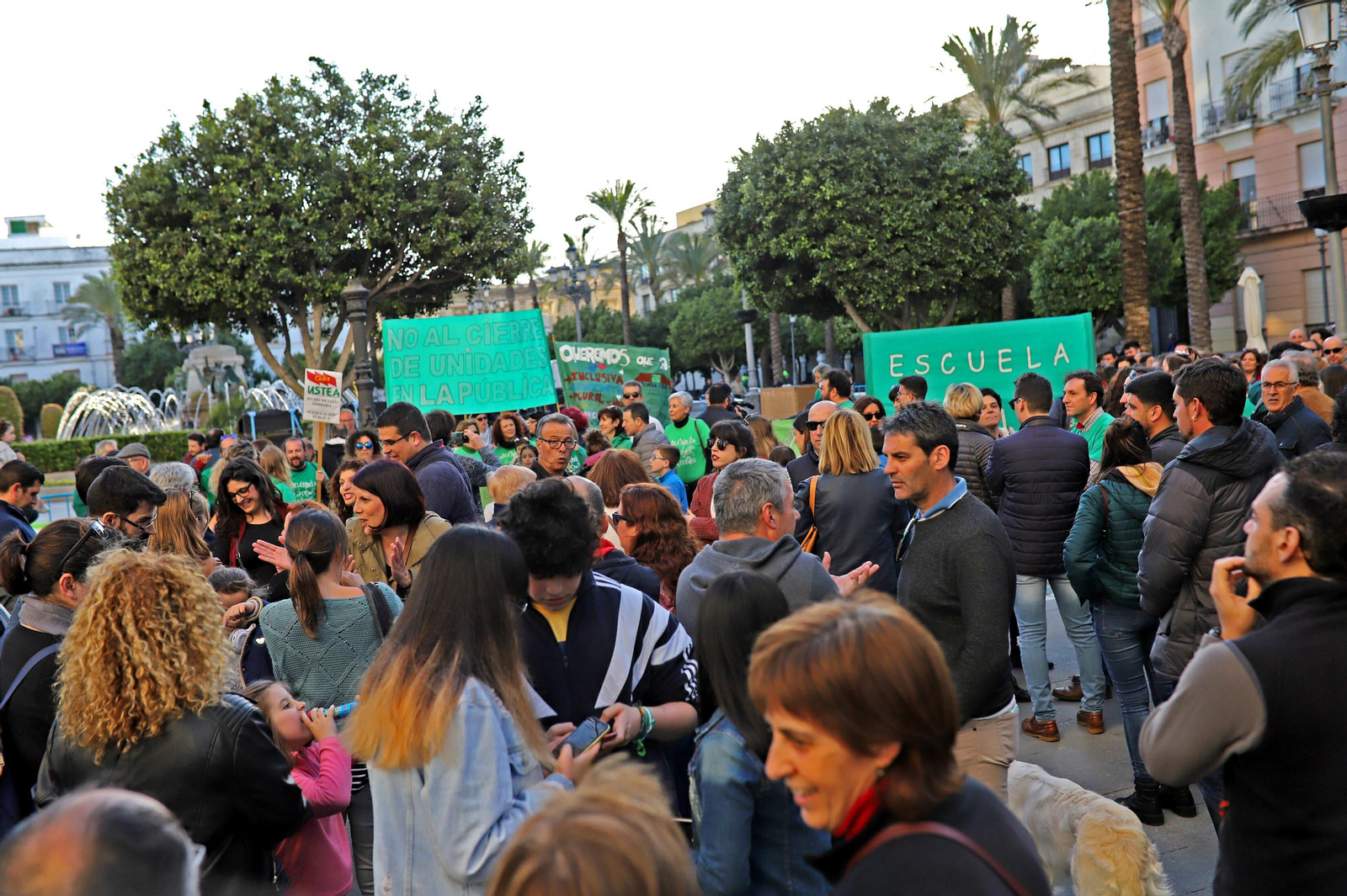 Protestas en Jerez contra el nuevo decreto de escolarización