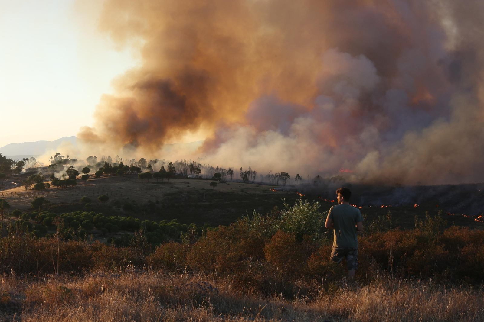 El incendio de Riotinto en imágenes