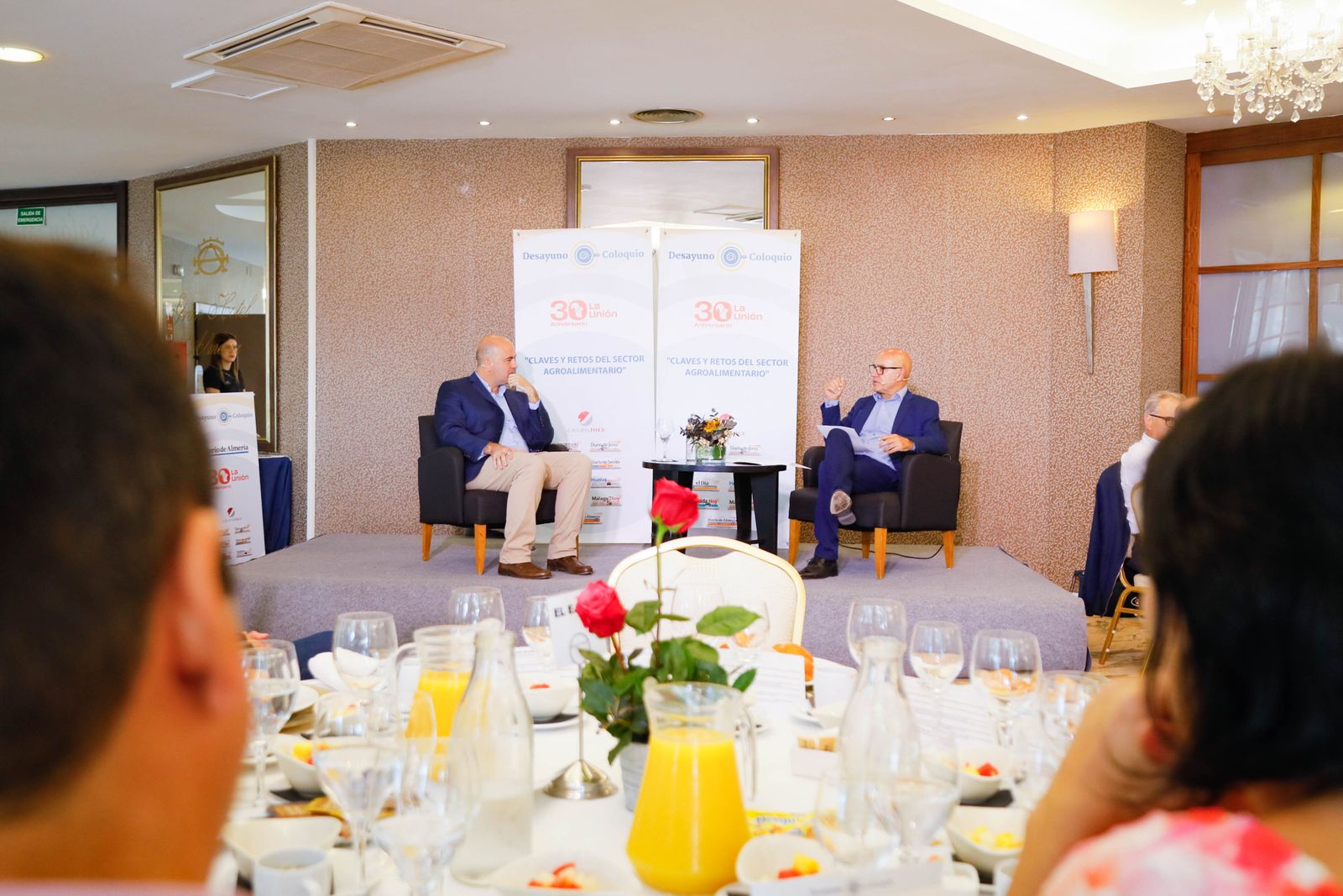 Imágenes del desayuno coloquio de Diario de Almería, con Jesús Barranco, CEO de La Unión