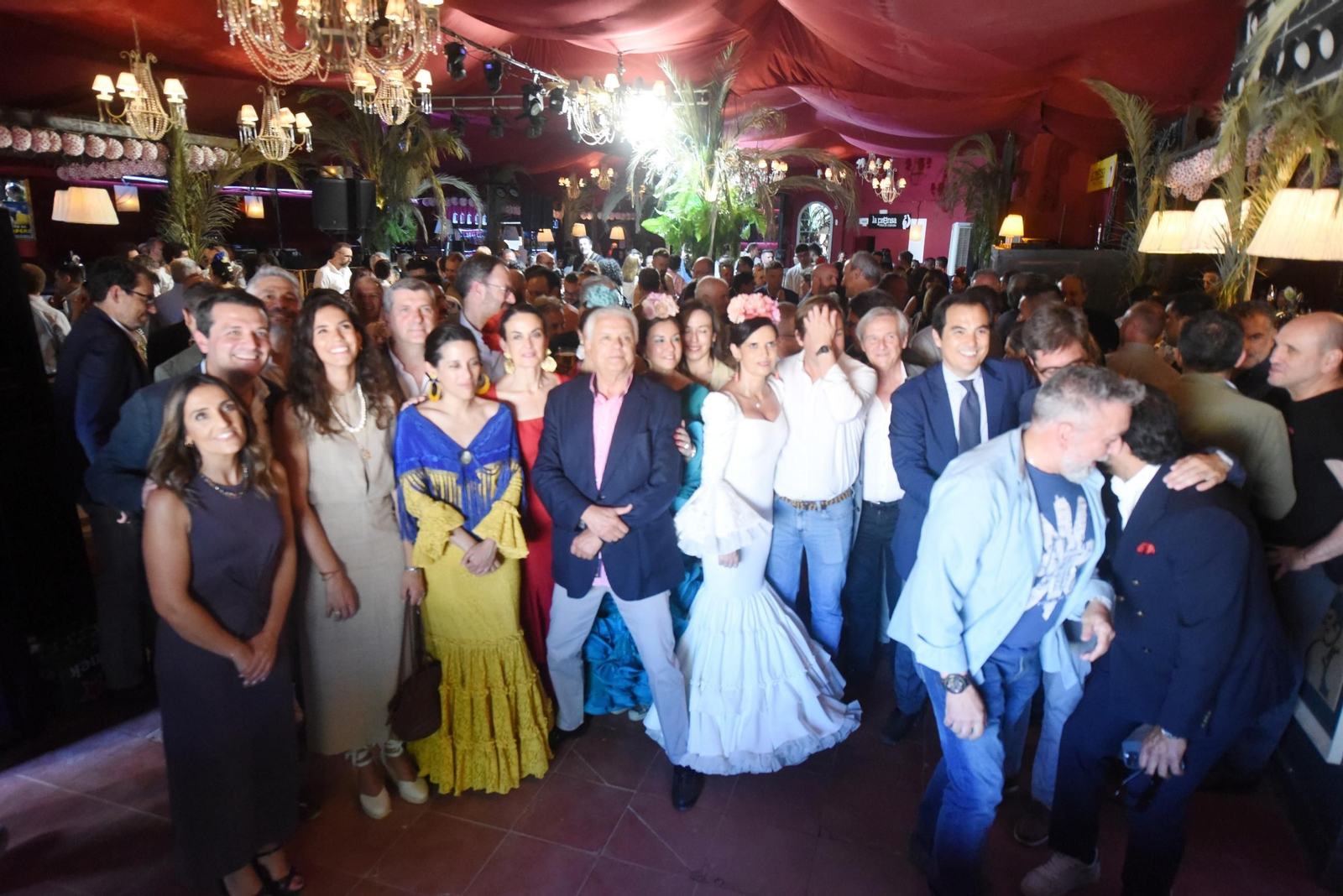 Las mejores imágenes de un lunes de Feria en Córdoba cargado de comidas de empresa y recepciones