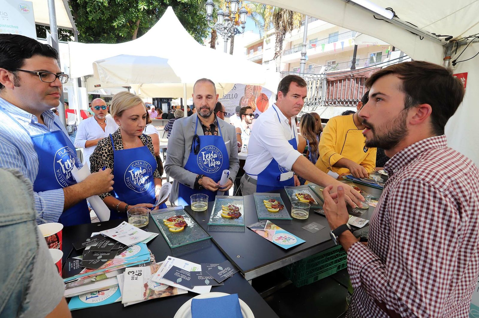 Imágenes de la Feria de la Tapa. Casa Idolina gana el concurso a la mejor tapa