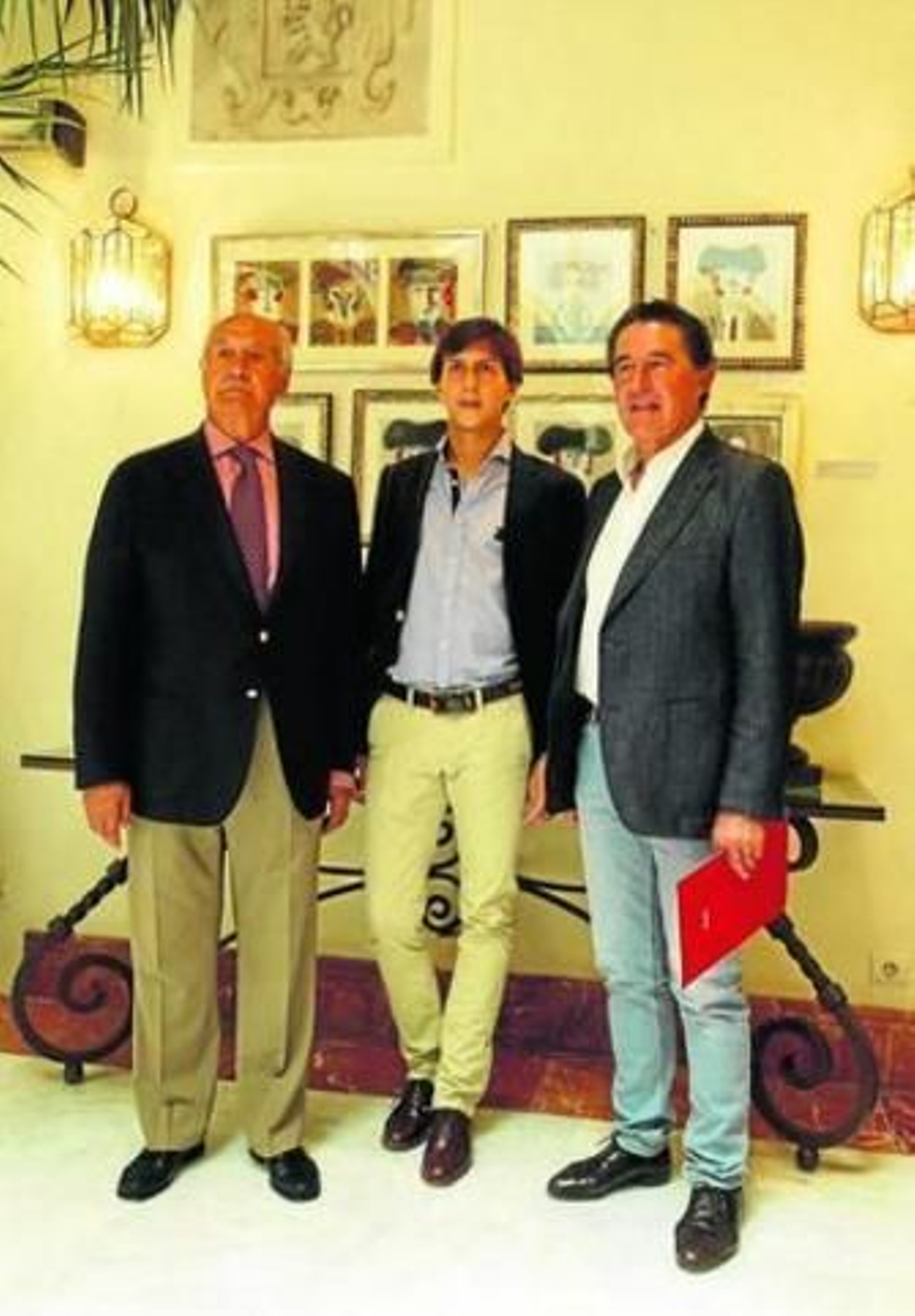 Ramón Valencia, Andrés Roca Rey y José Antonio Campuzano.