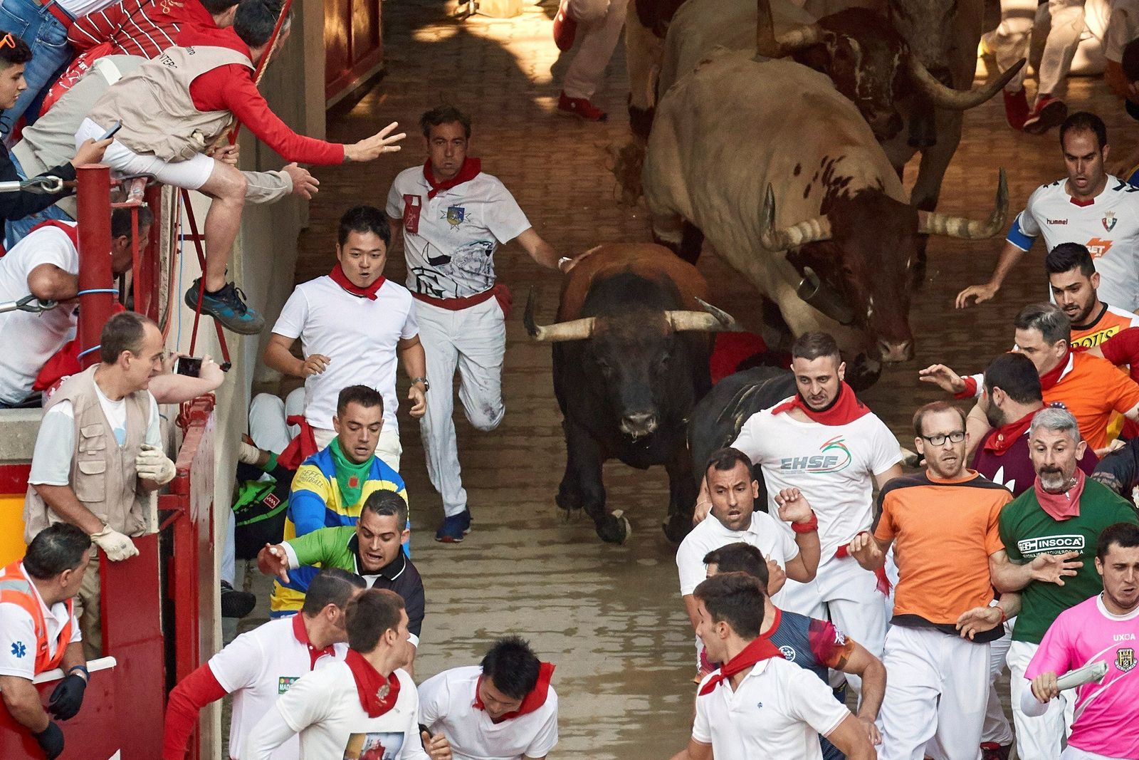 Las imágenes del sexto encierro de San Fermín 2019