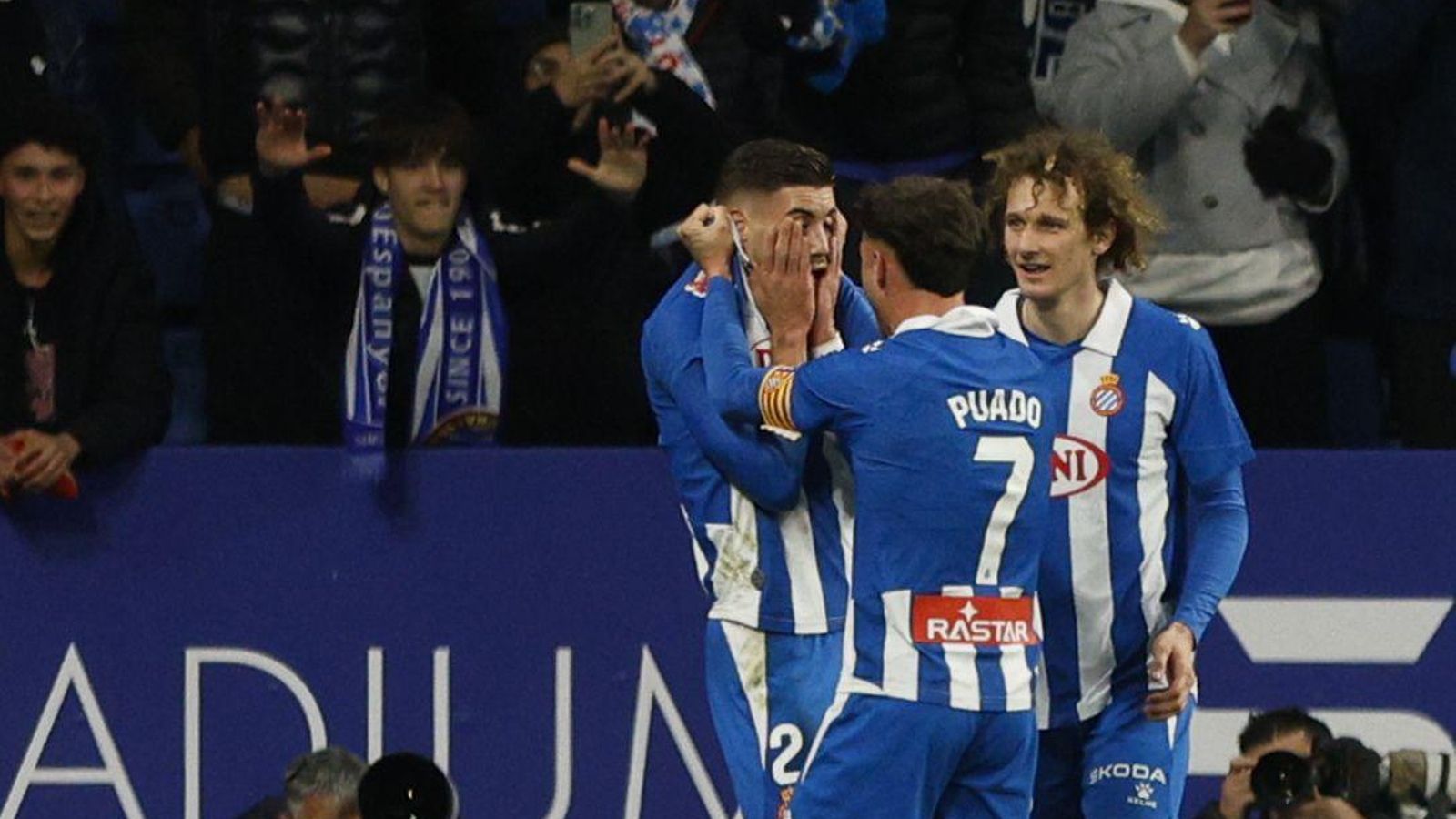 Roberto ya golea y gana partidos con el Espanyol
