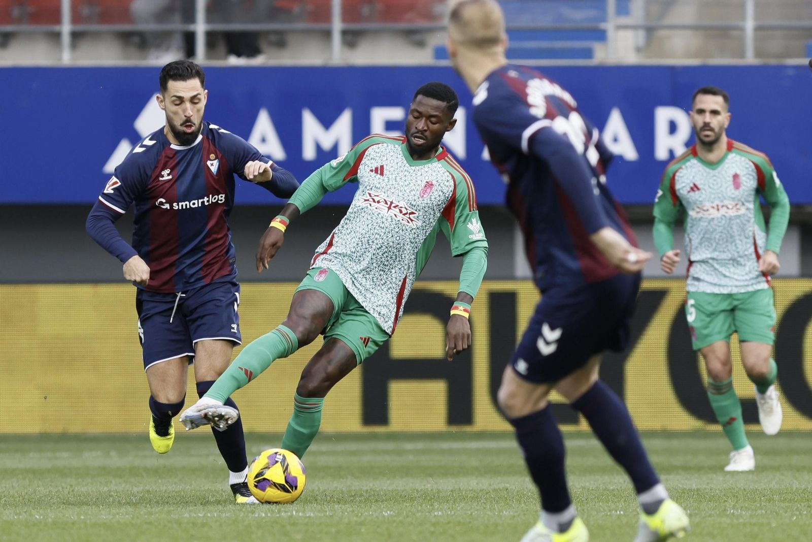 Las mejores imágenes del Eibar-Granada