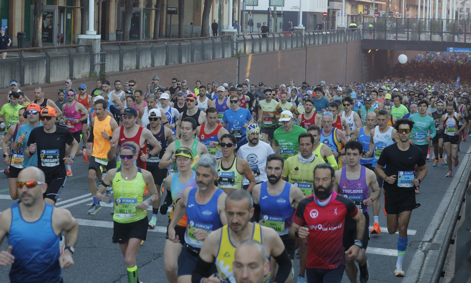 Búscate en el Zurich Maratón de Sevilla 2025