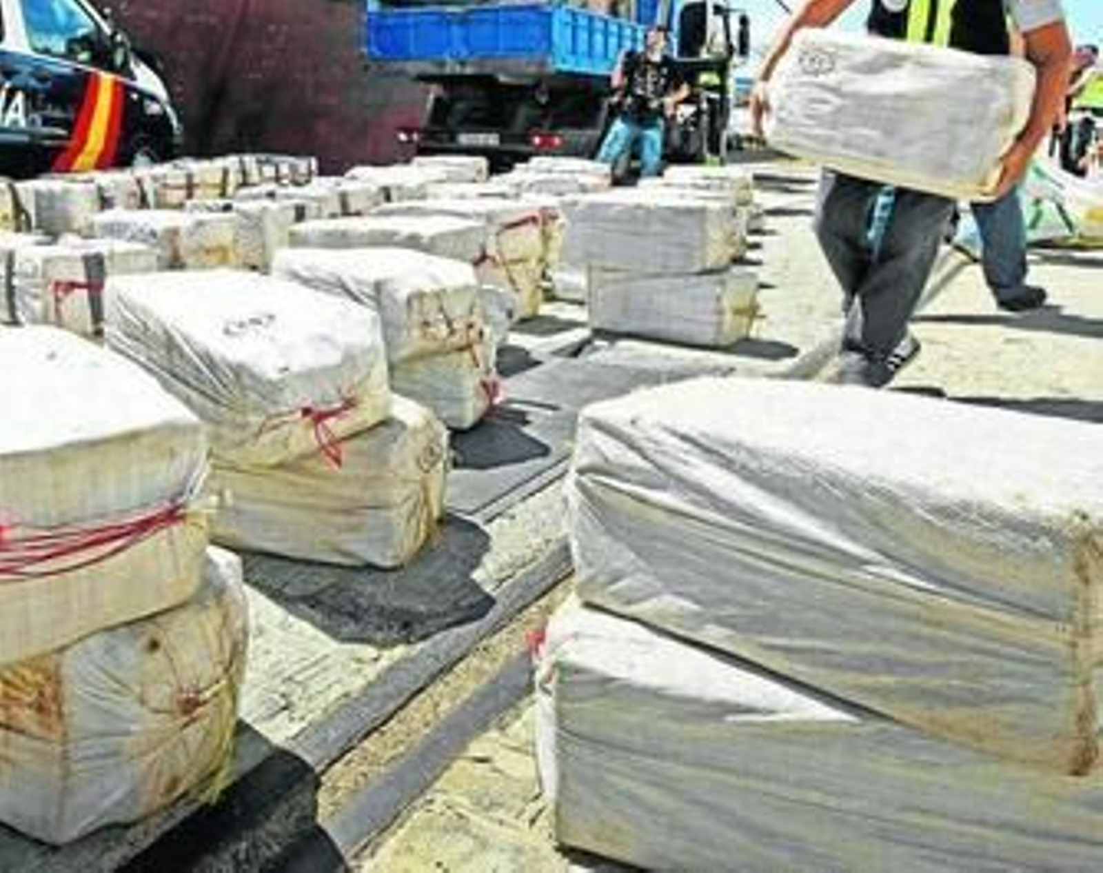 La cocaína robada pertenece al alijo de 3 toneladas requisado este verano  a bordo del 'SV Nikolai', en la foto.