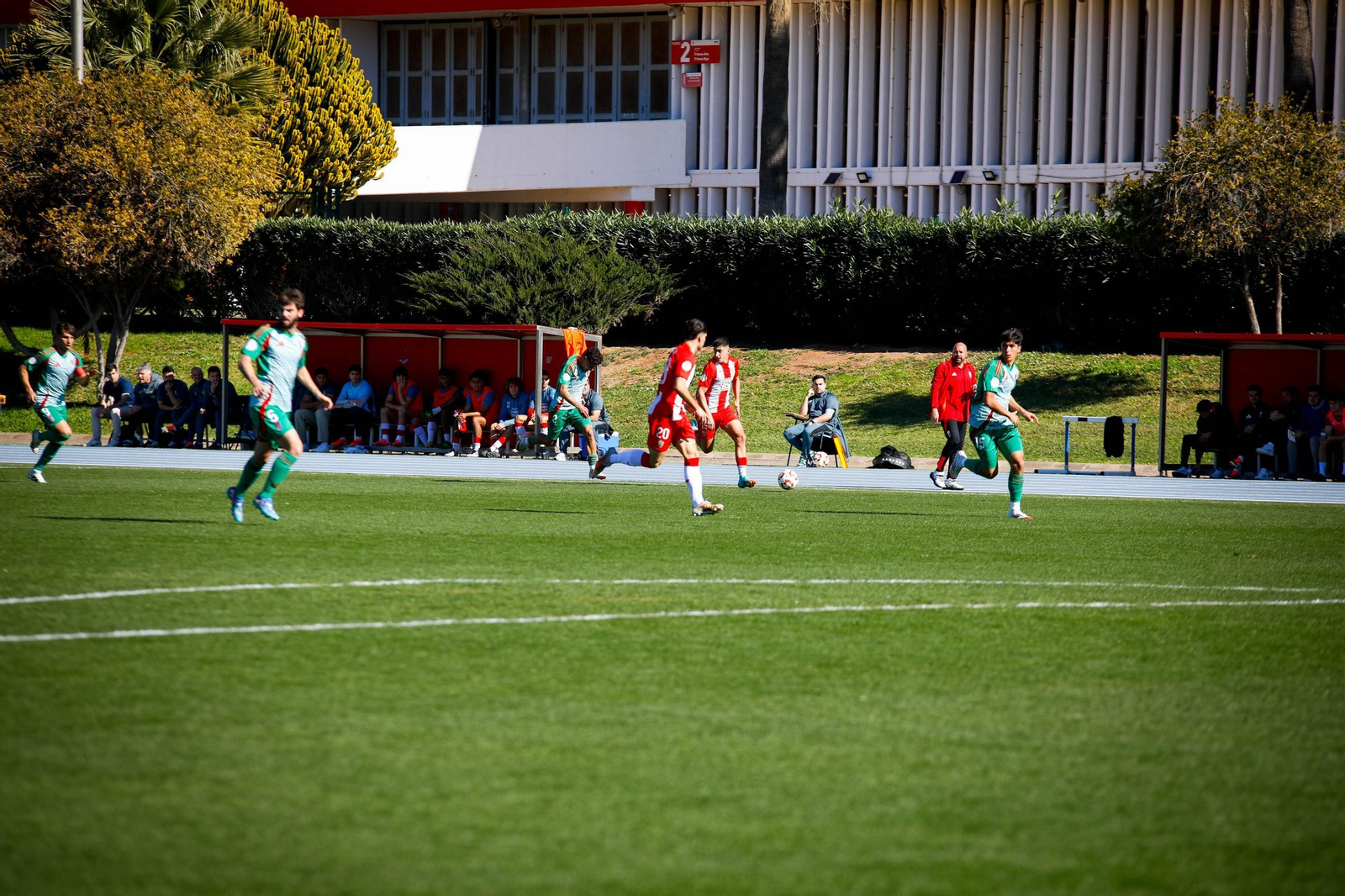 Las imágenes de Segunda RFEF entre Almeria B y recreativo de Granada