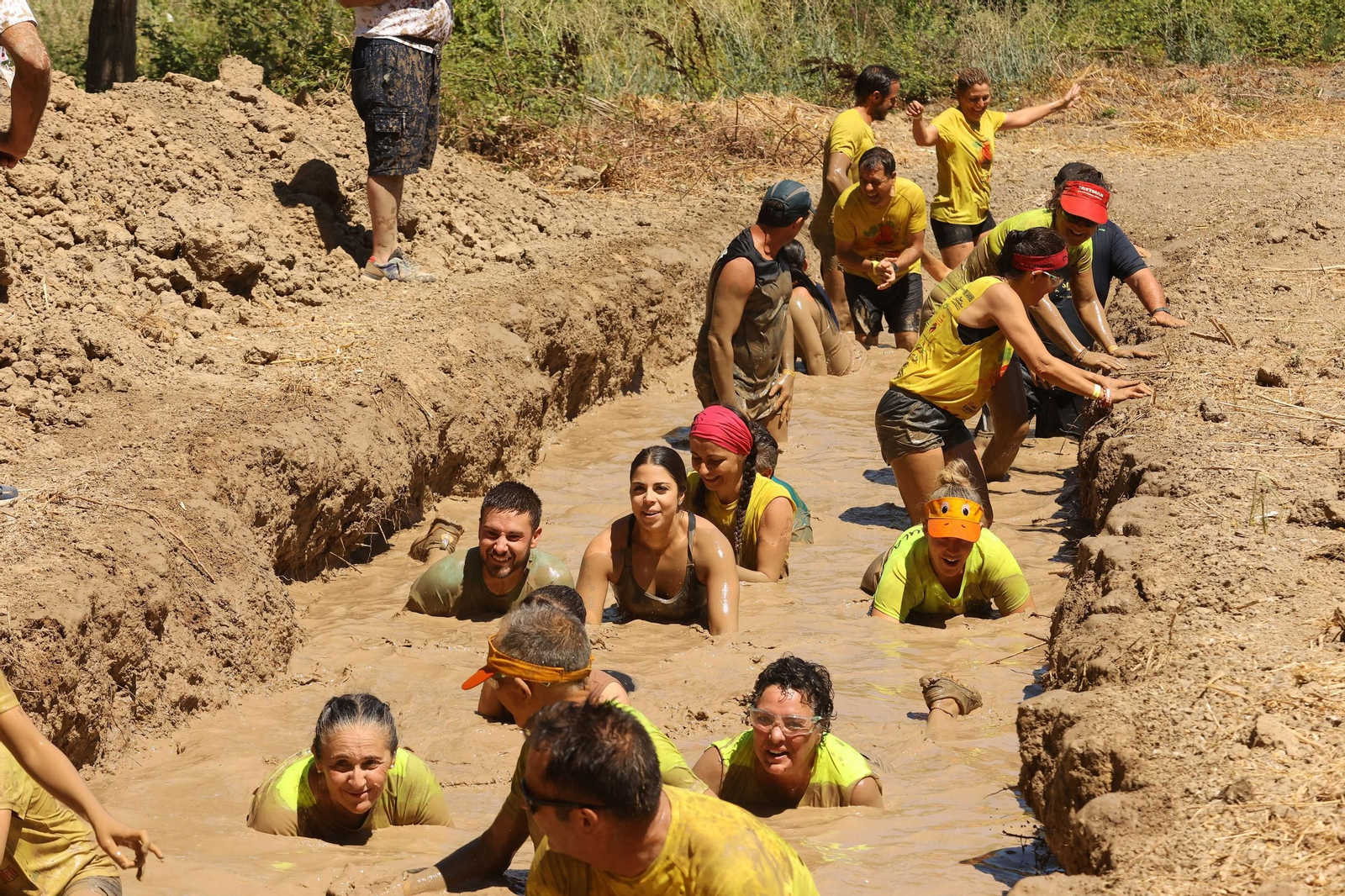 Búscate en la VII Carrera del Barro en La Barca