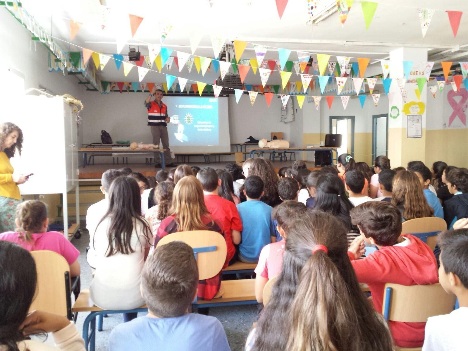 Charla a alumnos de sexto de Primaria.