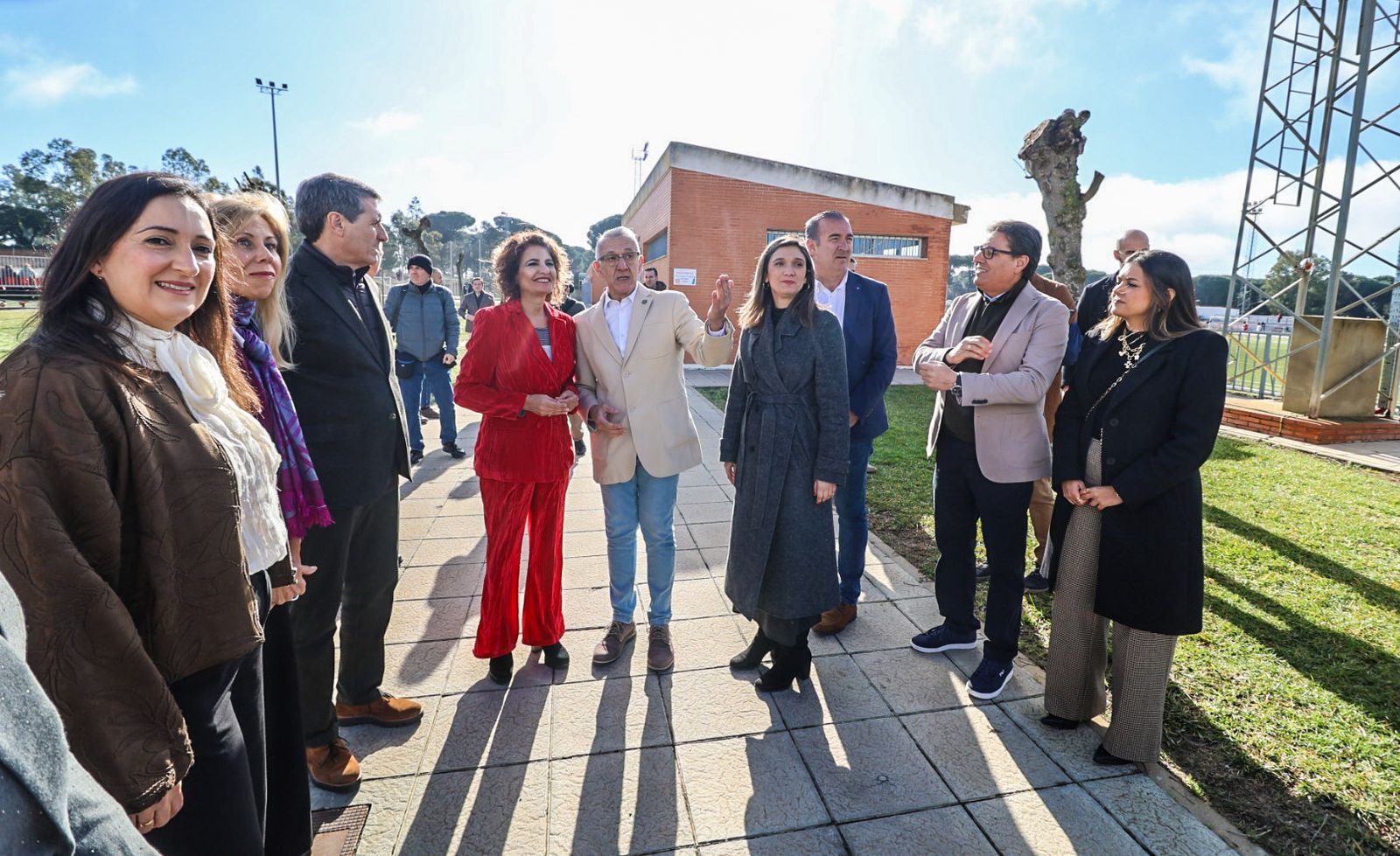 Fotografías de la inauguración de las nuevas instalaciones del complejo deportivo municipal de Bonares