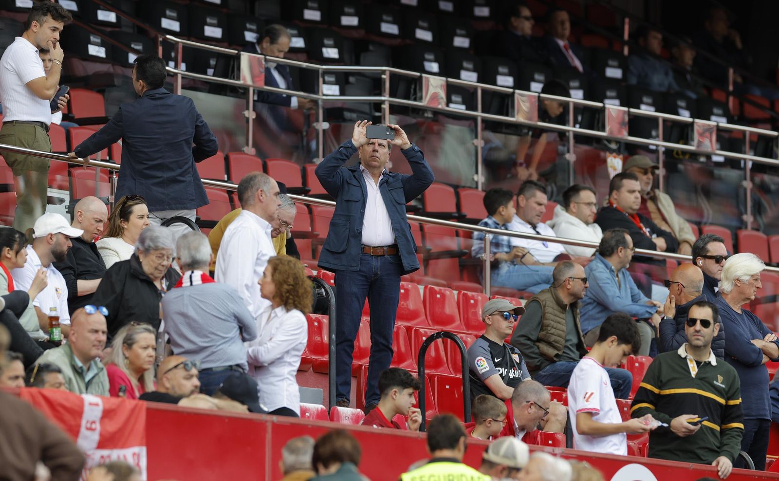 Búscate en las fotos del Sevilla Fc - Atlético de Madrid