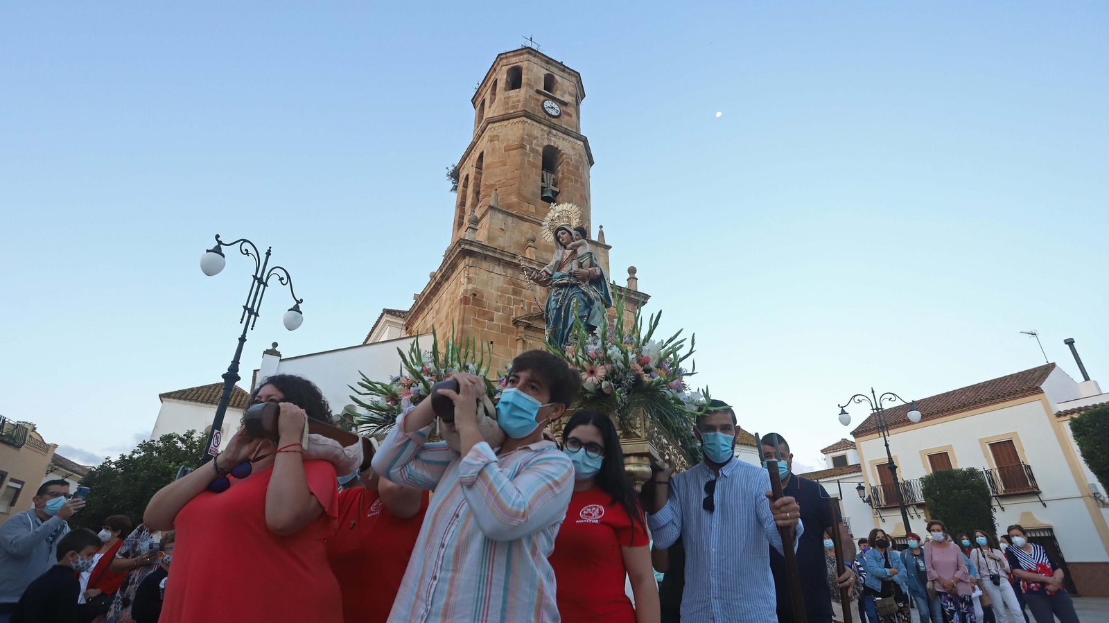 Fotos del Rosario de la Aurora de la Patrona de Los Barrios