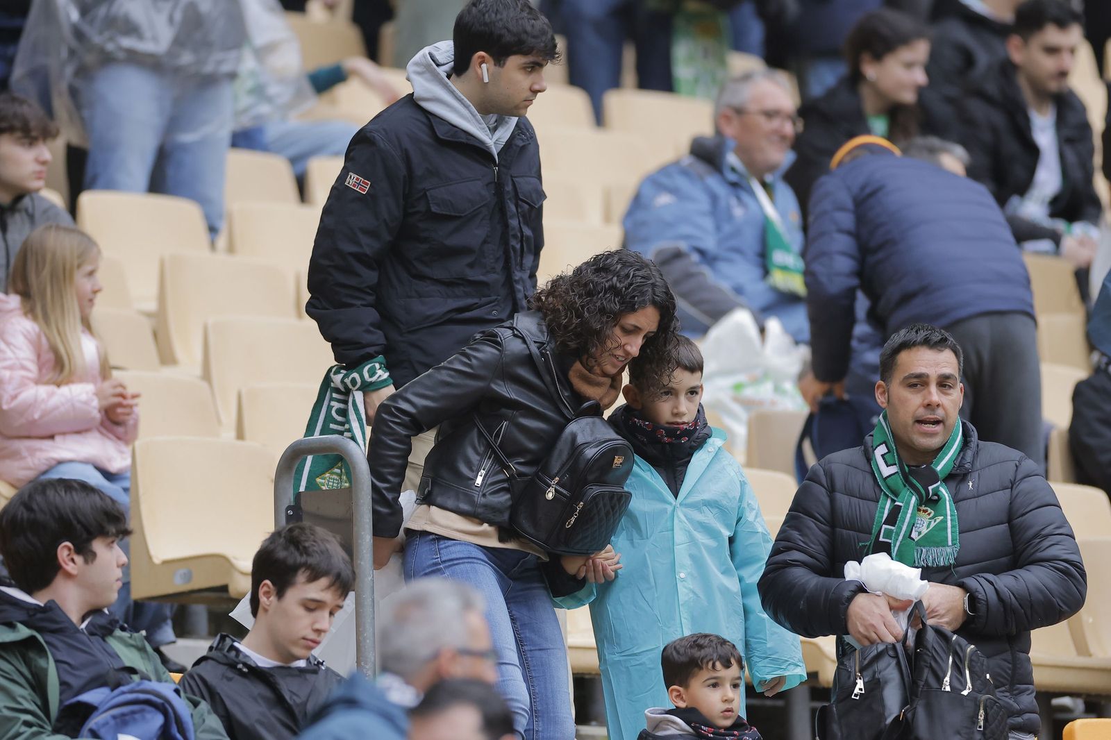 Búscate en las fotos del Betis - Valencia