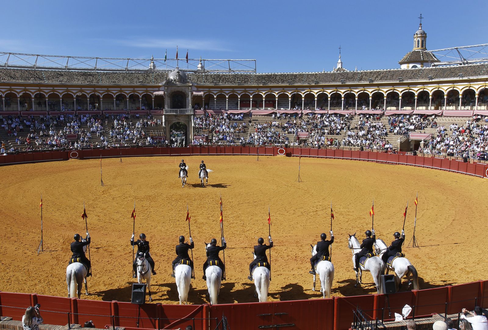 Exhibición de Enganches