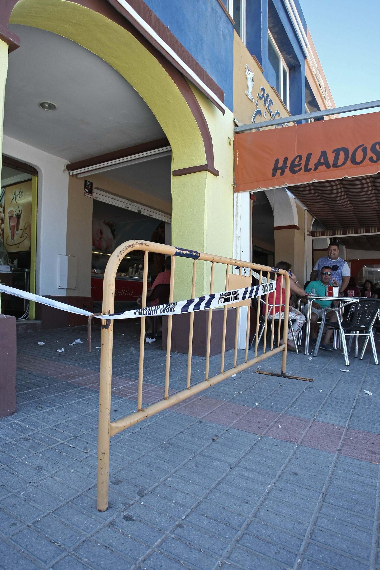 Desprendimiento en el paseo de Getares