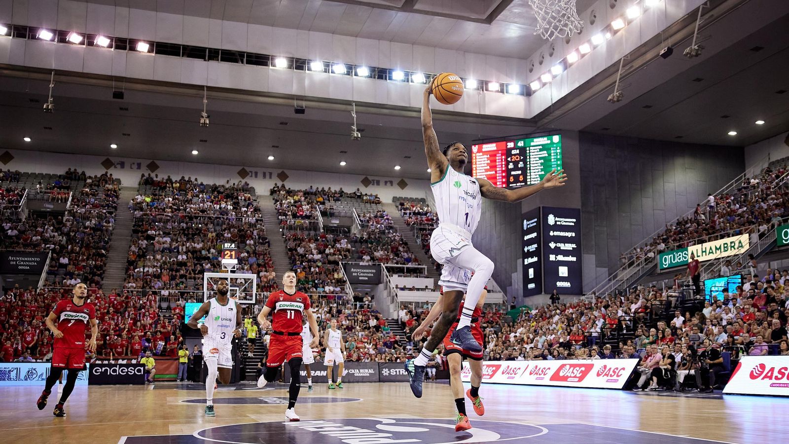 El Coviran Granada - Unicaja, en fotos
