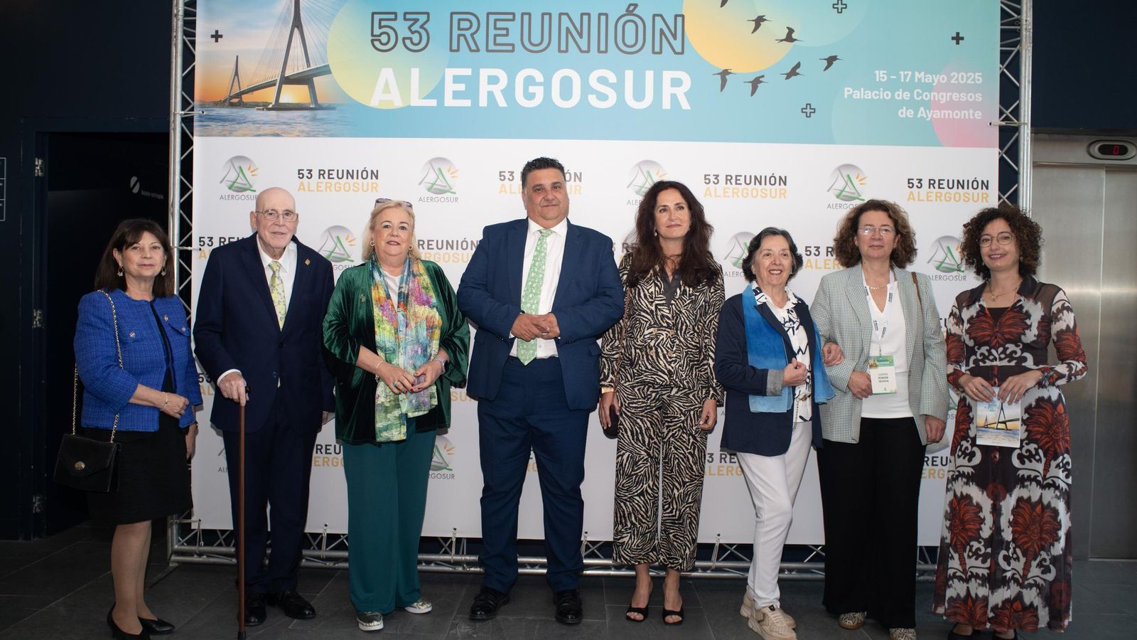 Foto de familia previa a la celebración del congreso de Alergosur.