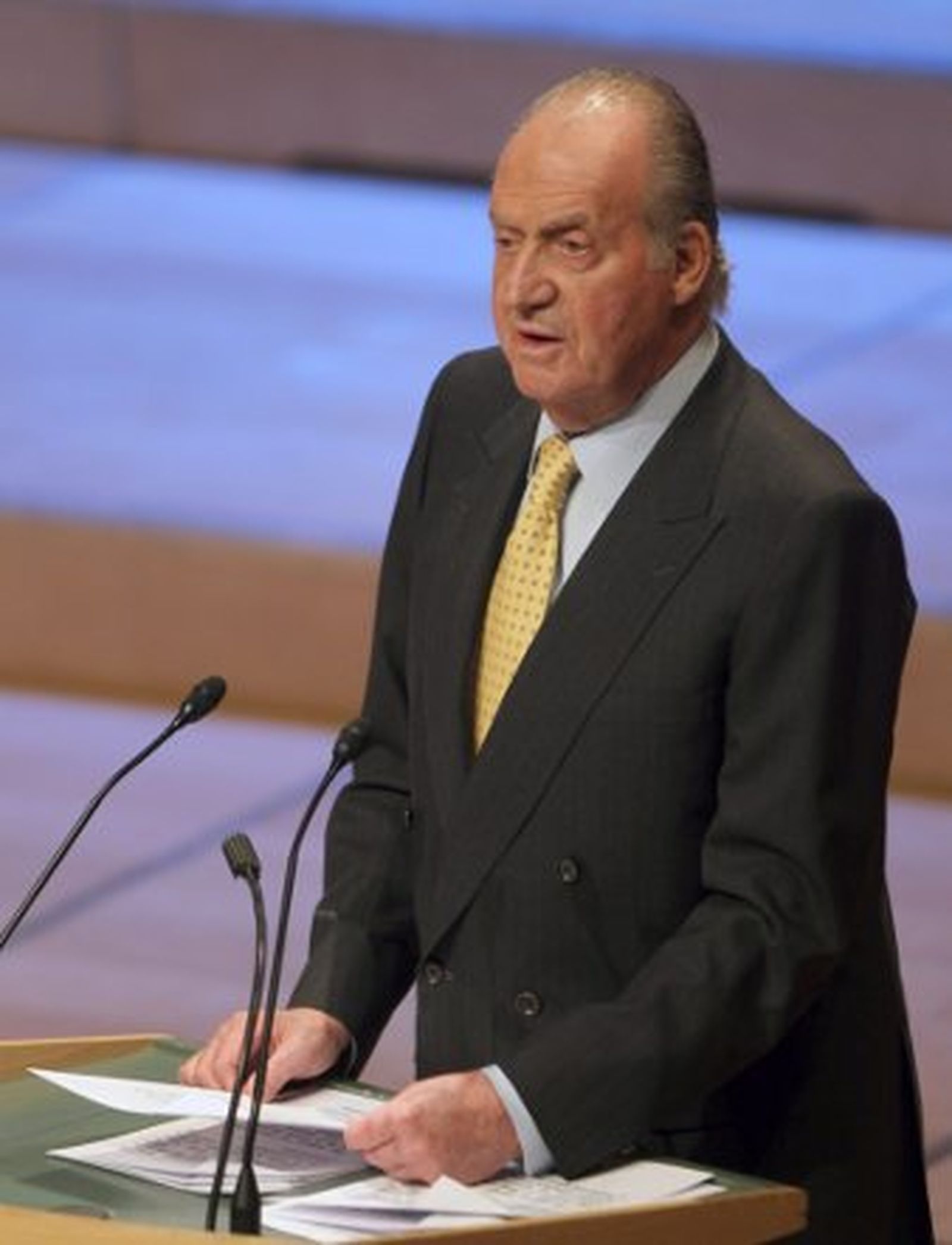 El Rey recuerda que los jueces tienen "en exclusiva" la atribución de impartir justicia