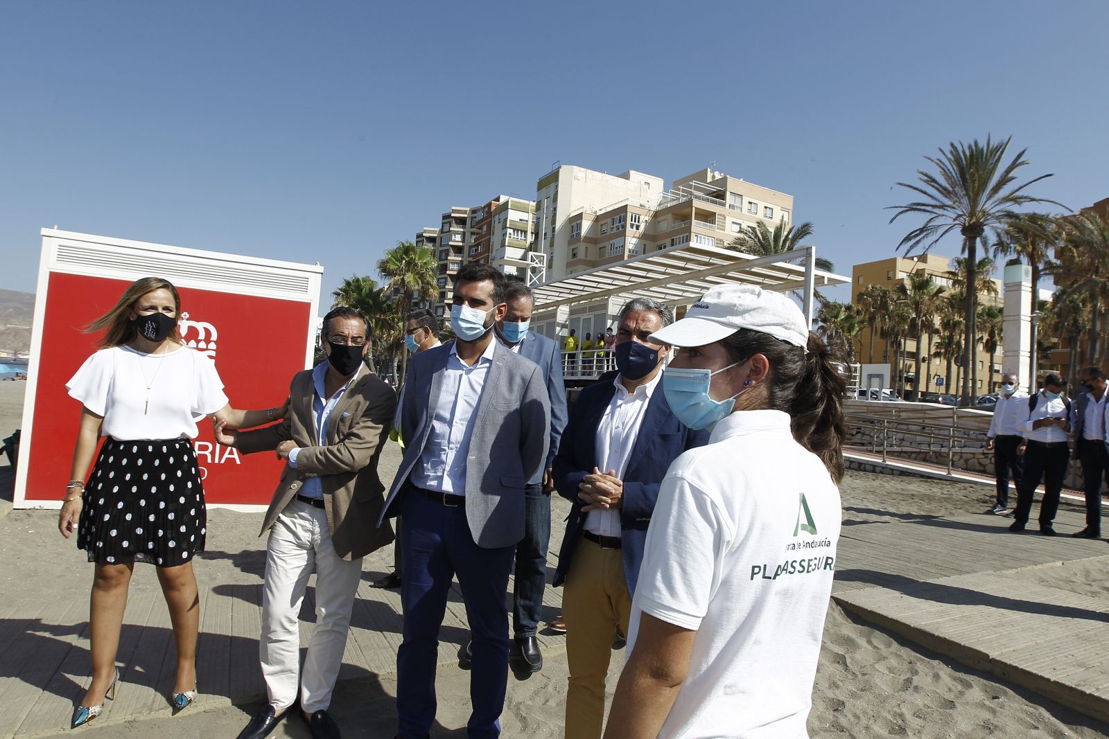 Presentación de vehículos para vigilancia de las playas. Almería