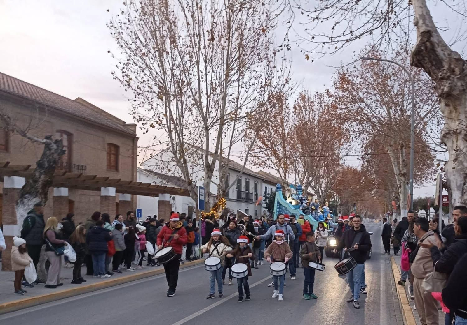 El paso de los Reyes Magos por Fuente Vaqueros, en imágenes