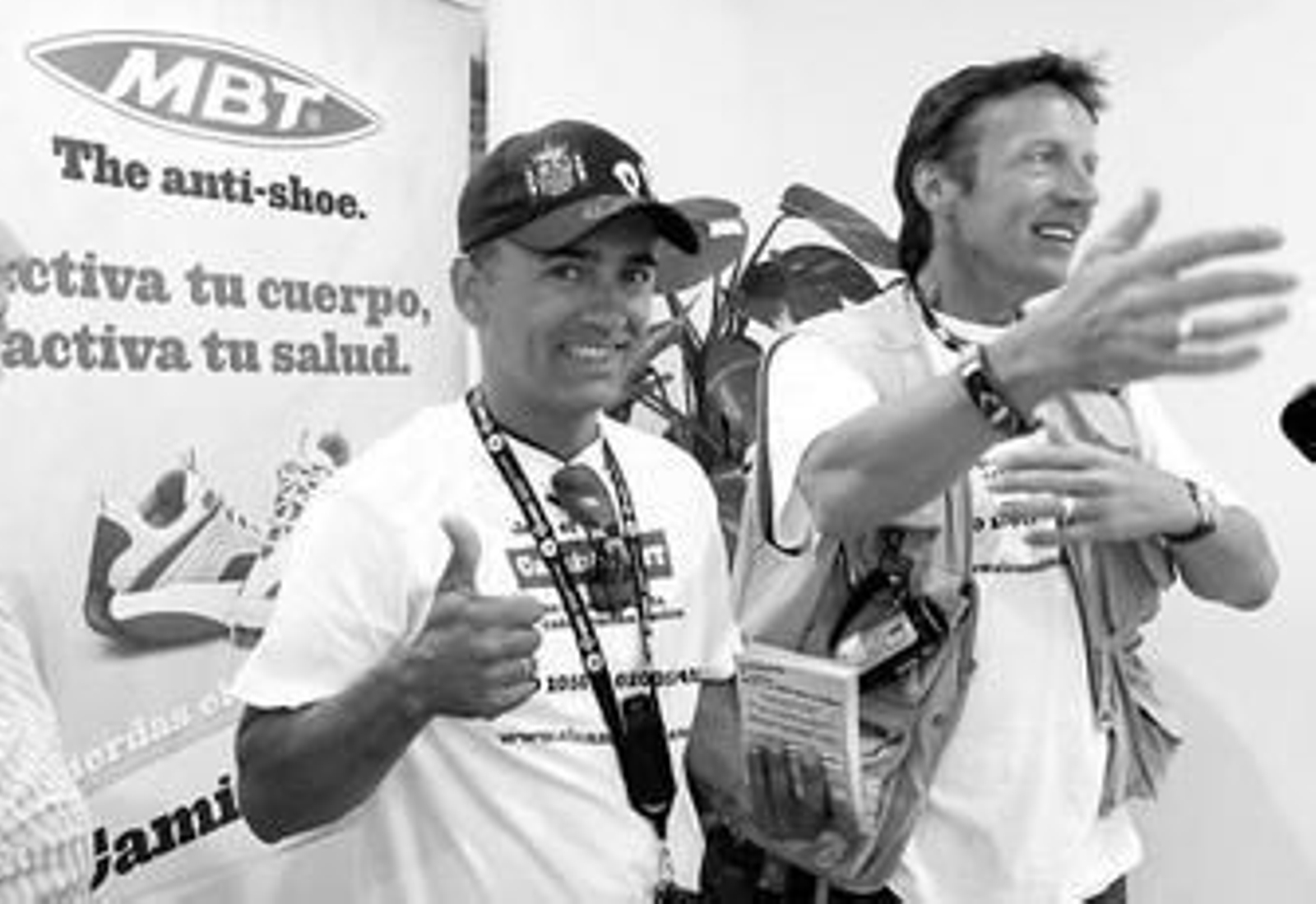 Toni y Eric forman el equipo de MBT que busca dinero para financiar dos escuelas para los Masai.