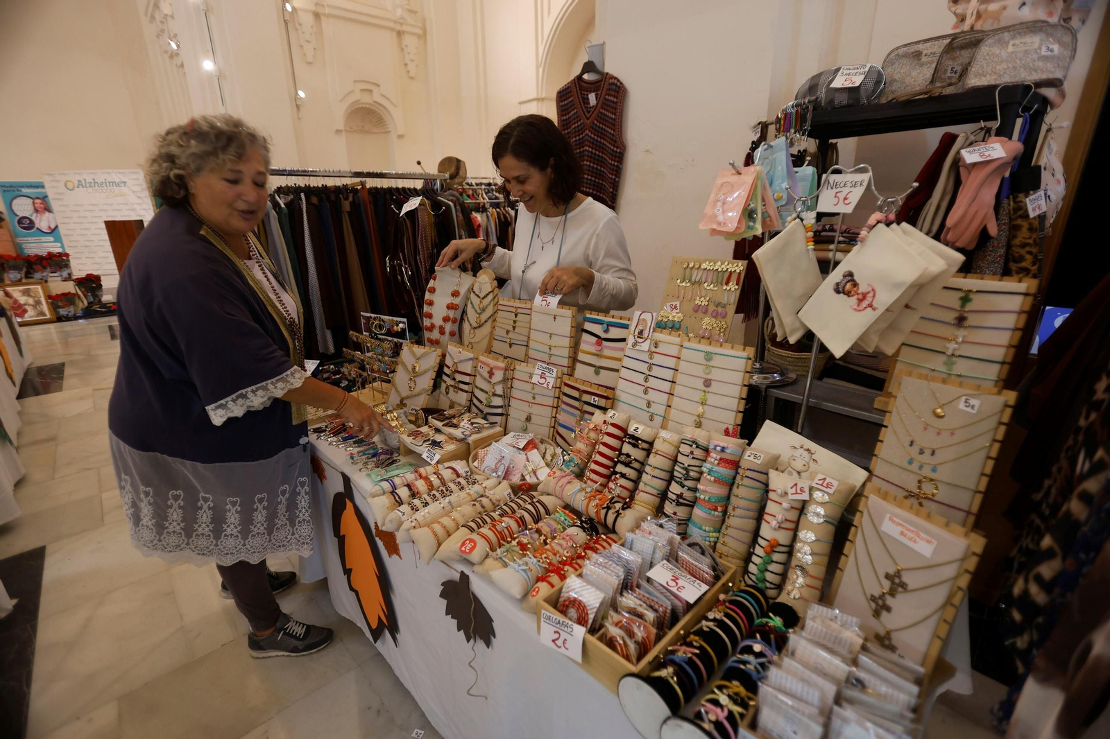 Mercadillo solidario de San Rafael Alzheimer